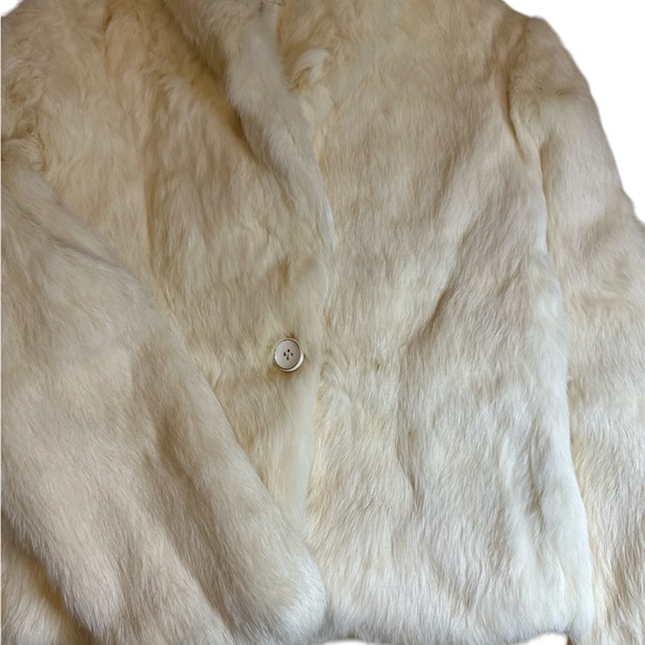 Cream rabbit fur coat - Picture 3 of 8
